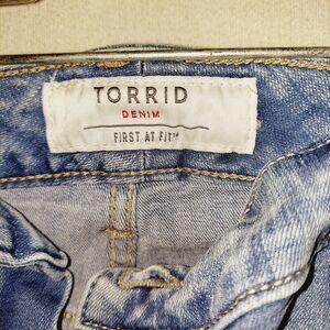 Torrid Women's Blue Denim Jeans
